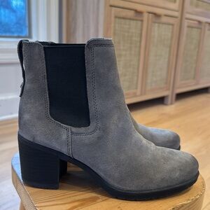 SAM EDELMAN Womens Gray Hanley Suede Chunky Heel Chelsea Ankle Boots Casual SZ 8